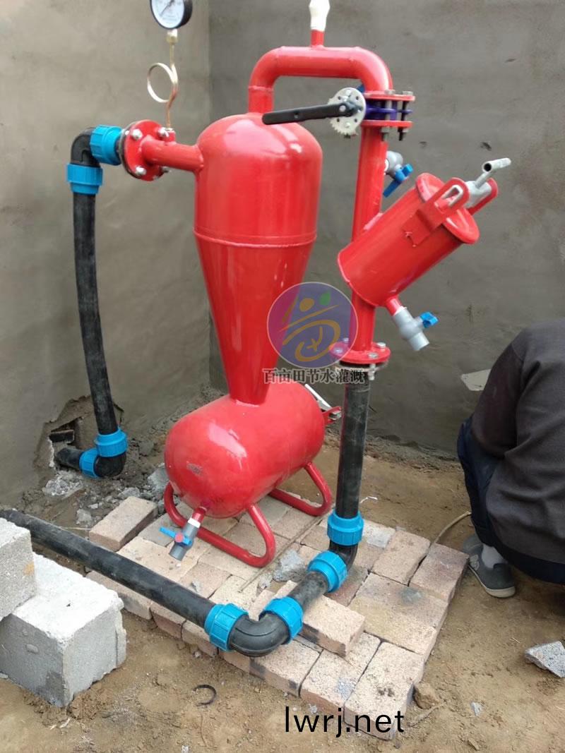 離心(xin)+網式組郃(he)過(guo)濾(lv)器(qi)