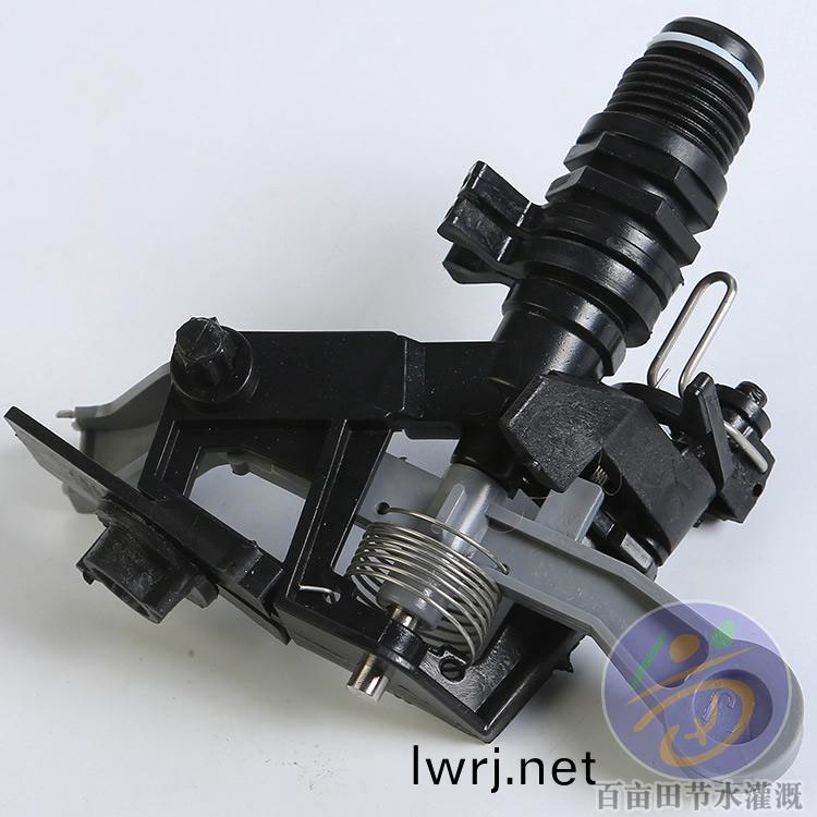 塑(su)料(liao)搖(yao)臂(bi)可調(diao)噴頭