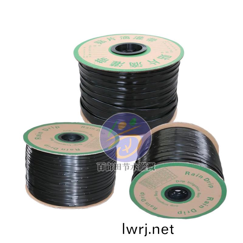 內(nei)鑲貼片(pian)式(shi)滴(di)灌帶