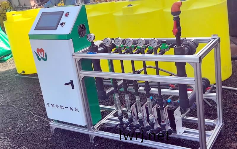 藍莓基(ji)質栽培(pei)精(jing)準(zhun)水肥一(yi)體(ti)機(ji)-ECPH調(diao)節